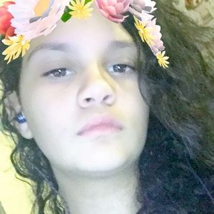 Meet your Posher, Marissa